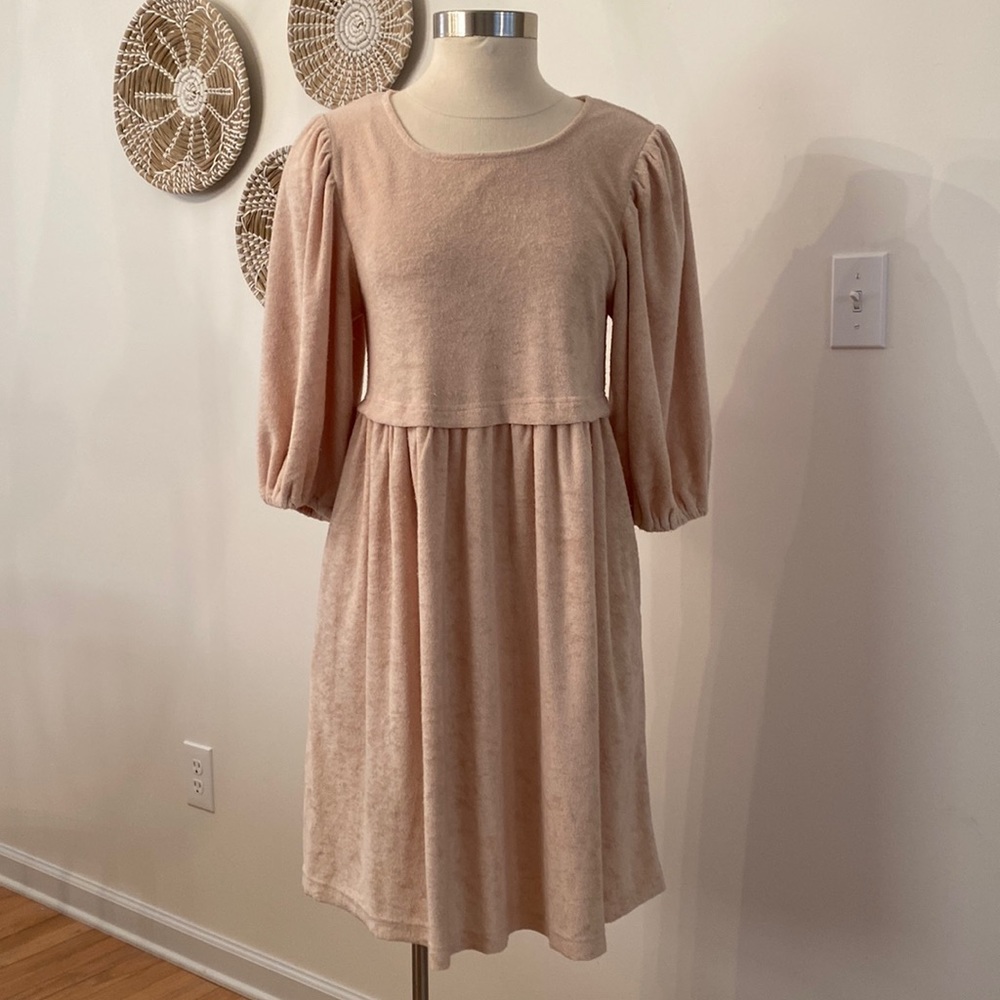 NWT Calista Tan Casual Dress